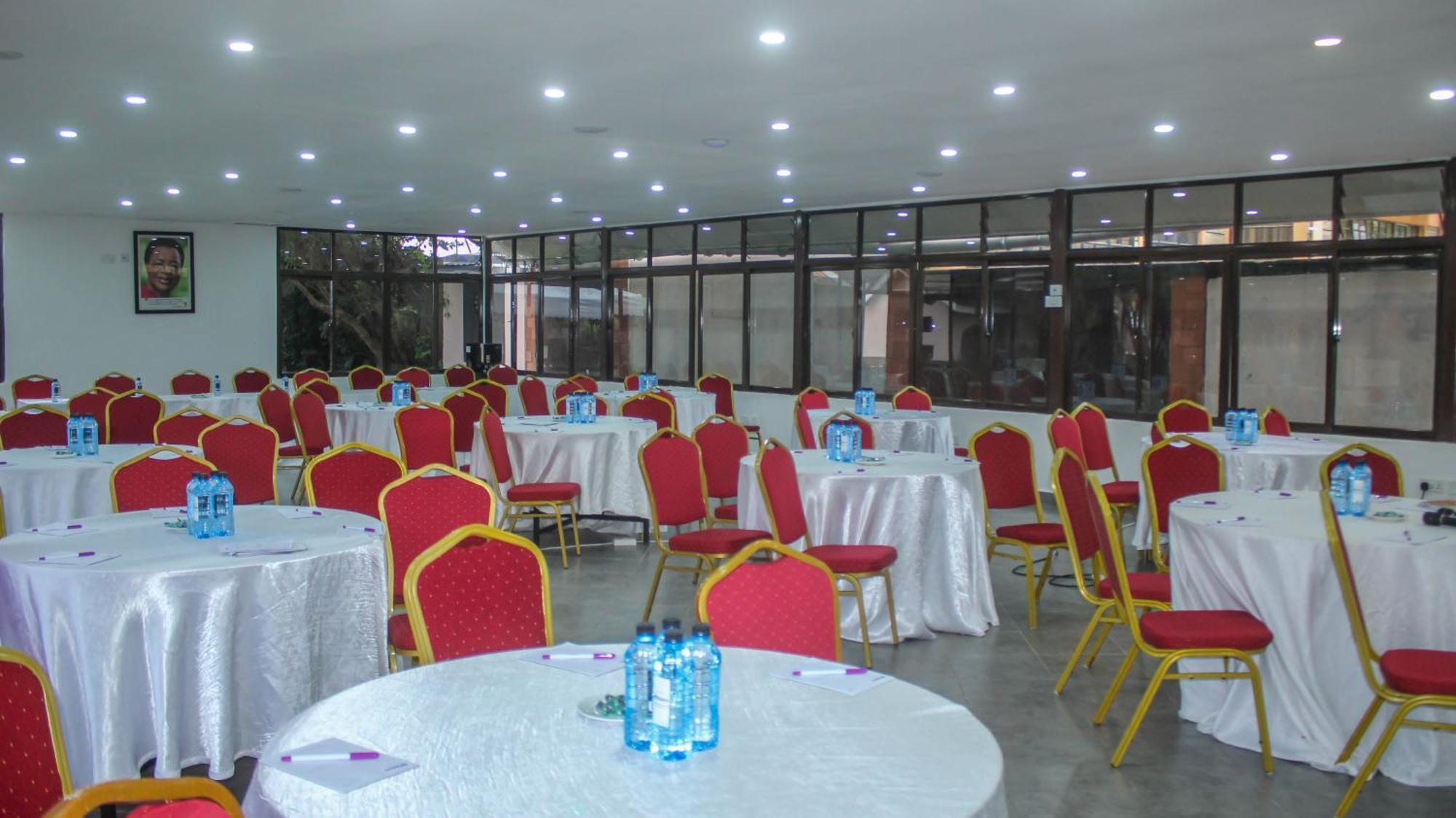 67 Airport Hotel Nairobi Mlolongo エクステリア 写真