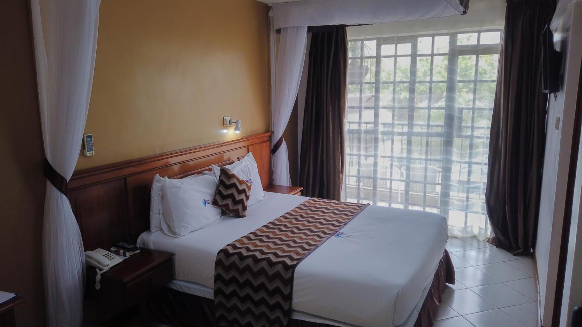 67 Airport Hotel Nairobi Mlolongo エクステリア 写真