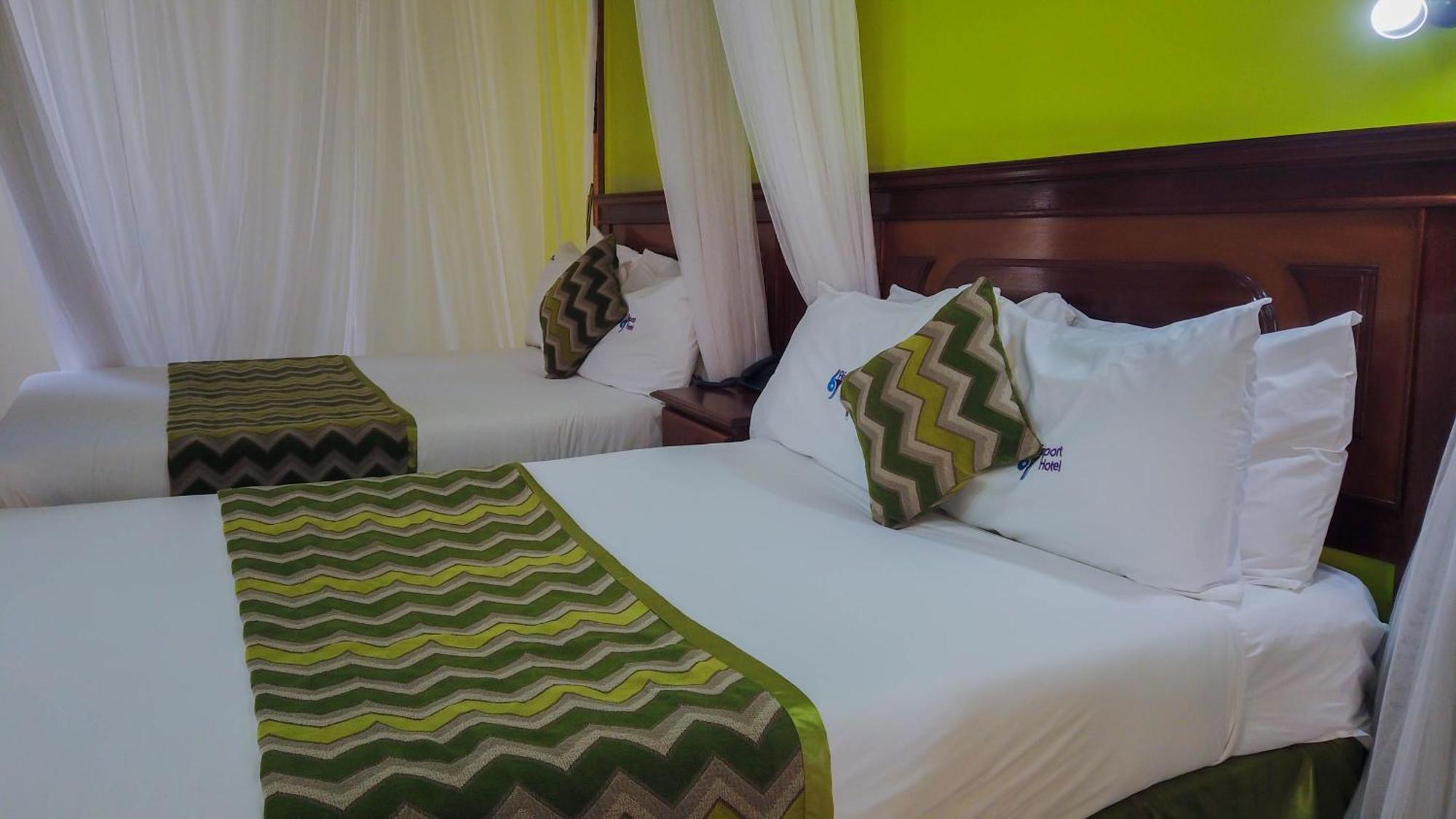 67 Airport Hotel Nairobi Mlolongo エクステリア 写真