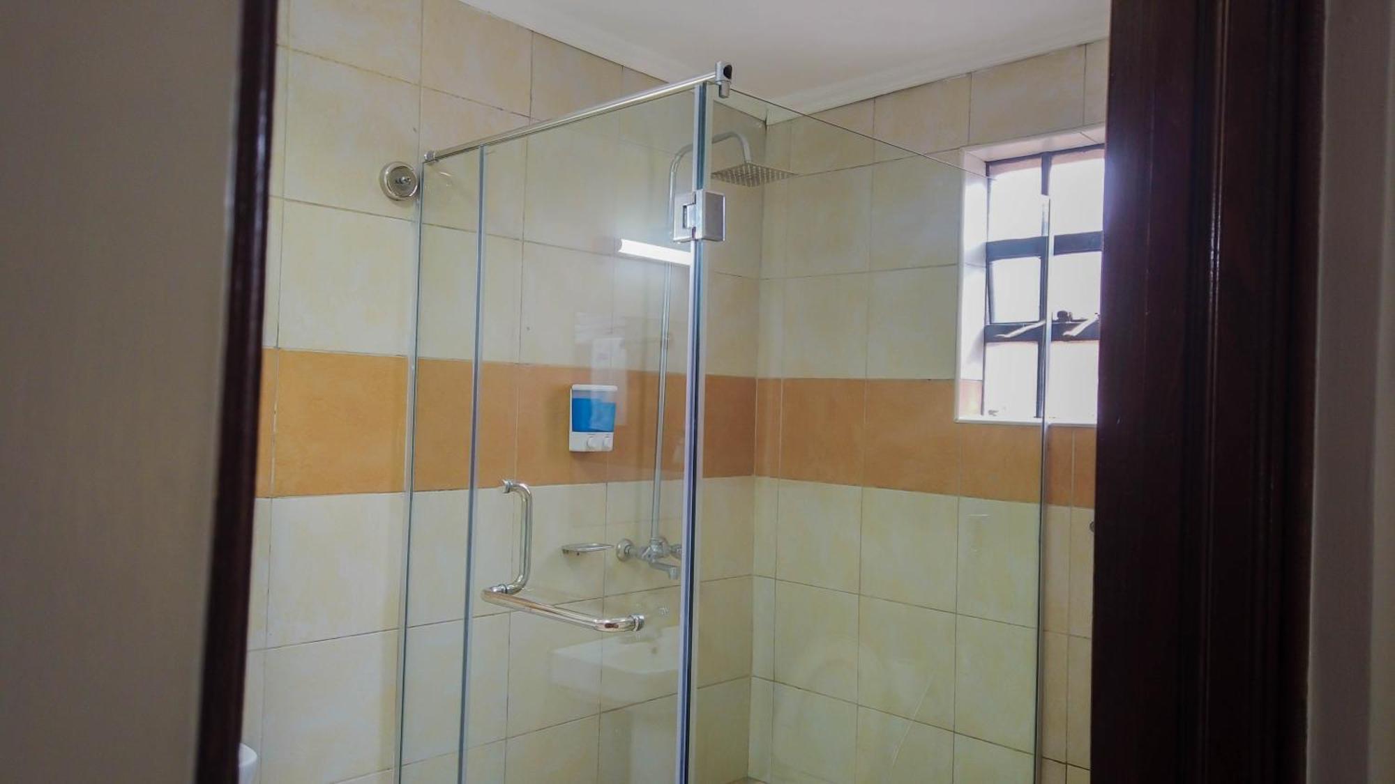 67 Airport Hotel Nairobi Mlolongo エクステリア 写真