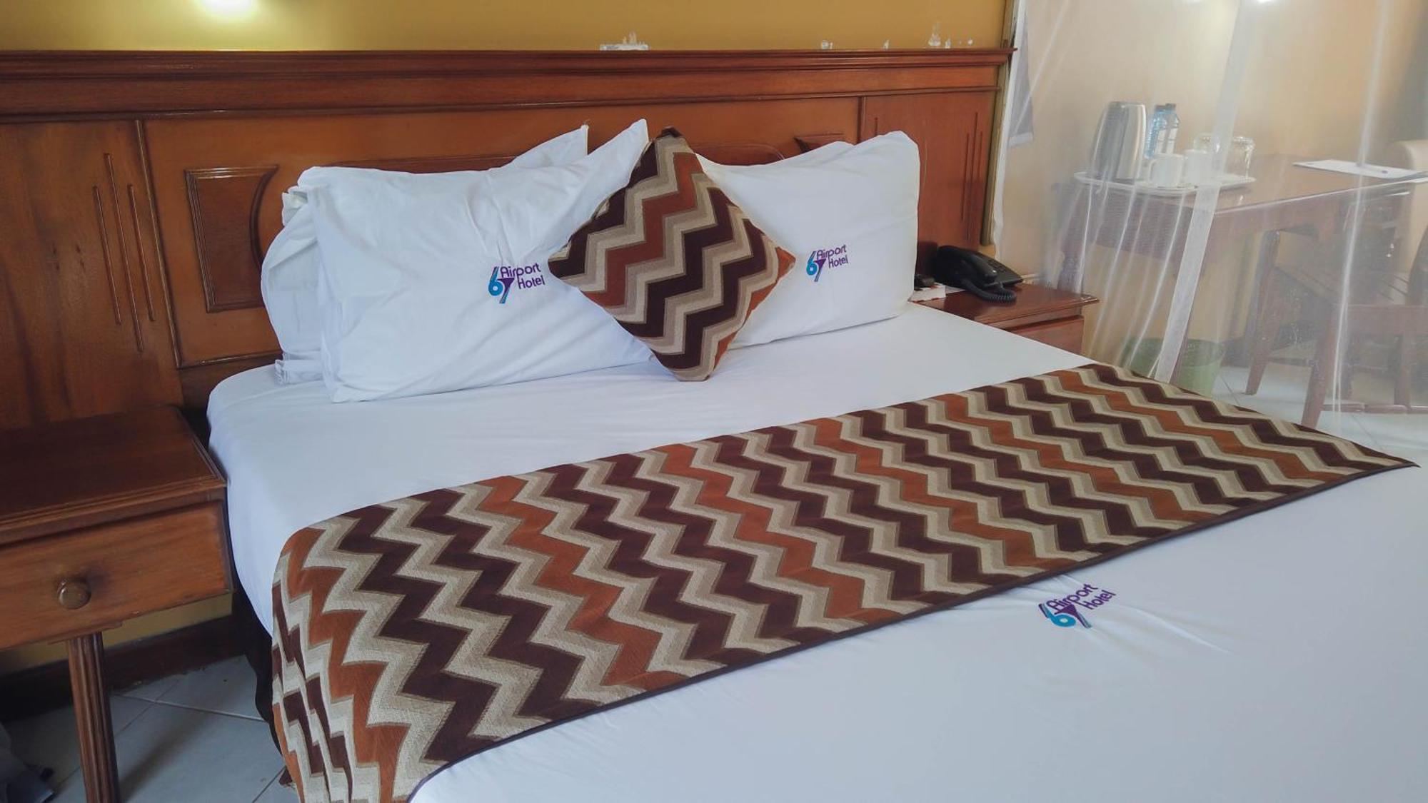 67 Airport Hotel Nairobi Mlolongo エクステリア 写真