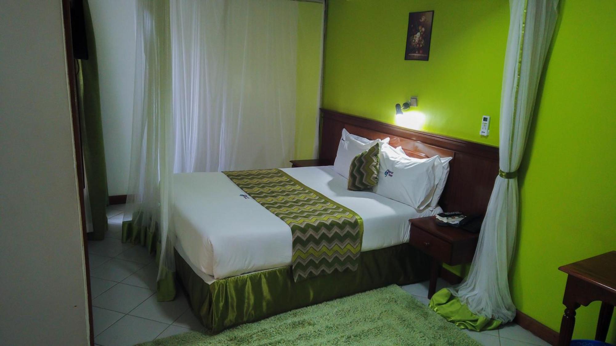 67 Airport Hotel Nairobi Mlolongo エクステリア 写真