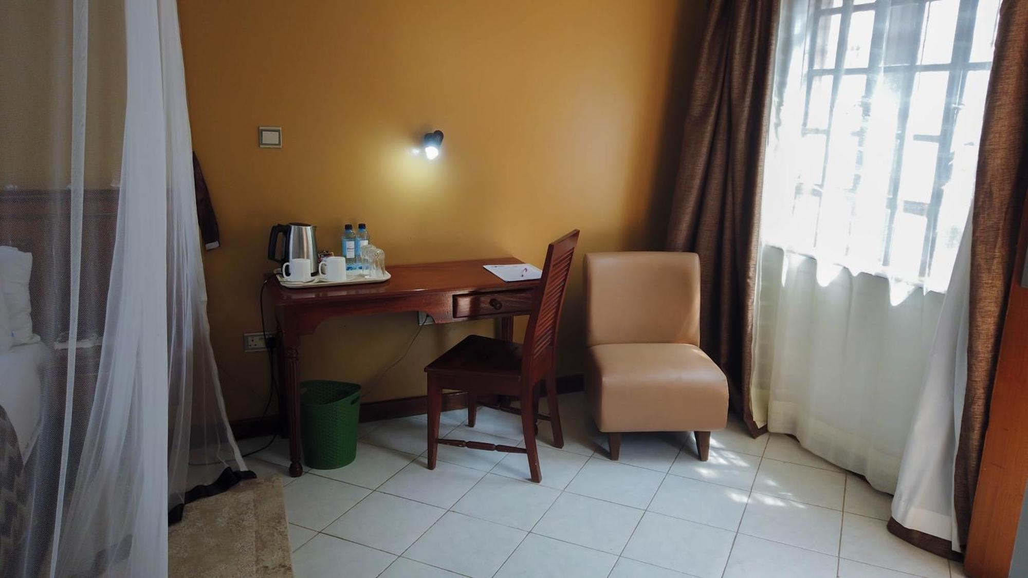 67 Airport Hotel Nairobi Mlolongo エクステリア 写真