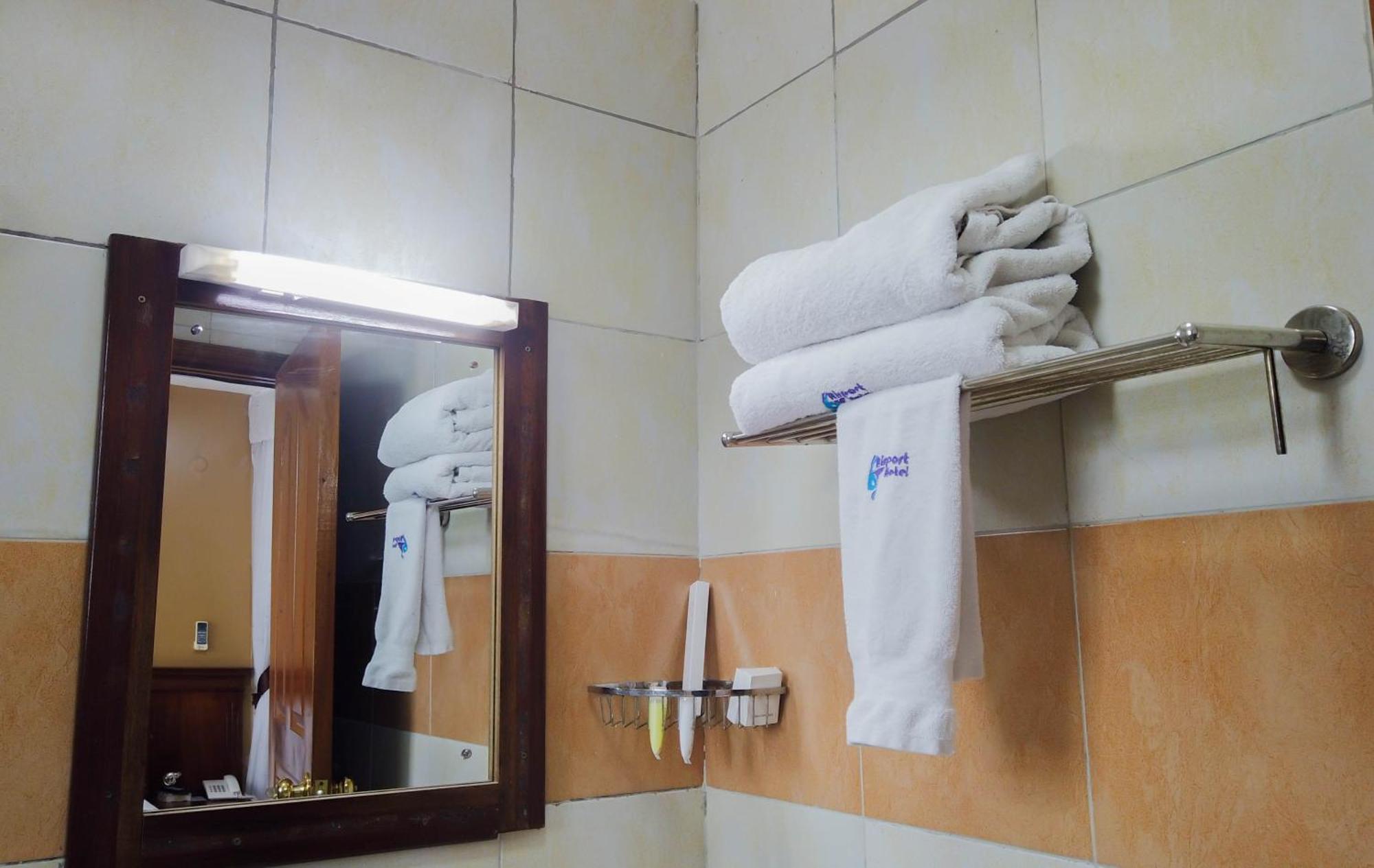 67 Airport Hotel Nairobi Mlolongo エクステリア 写真
