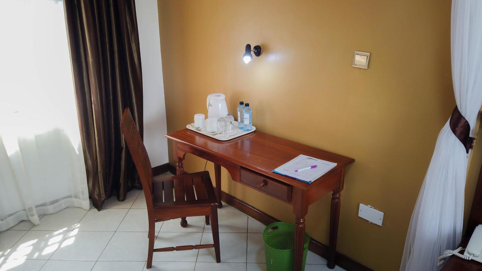 67 Airport Hotel Nairobi Mlolongo エクステリア 写真