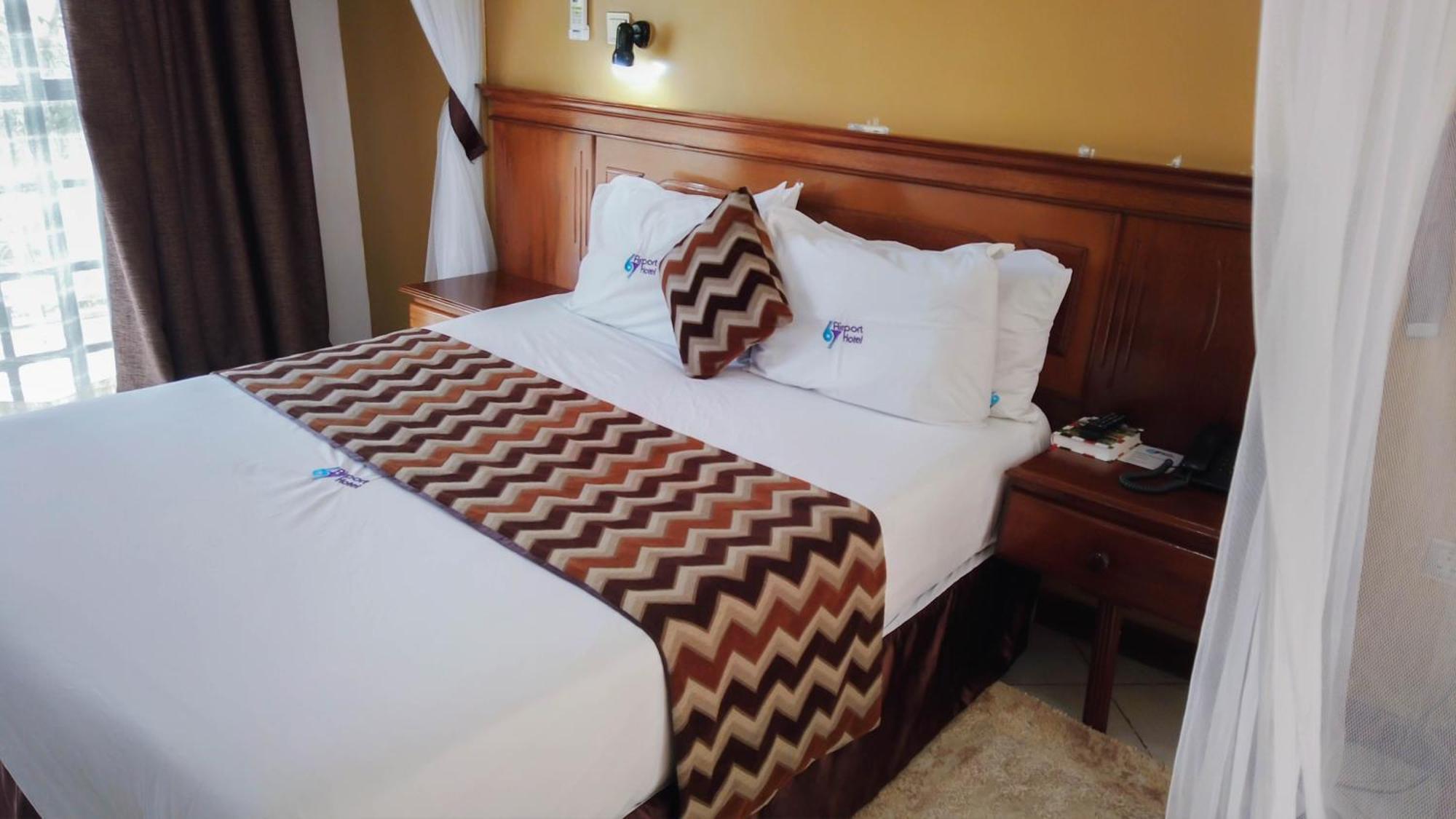 67 Airport Hotel Nairobi Mlolongo エクステリア 写真